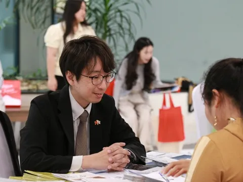Bạn trẻ Đà Nẵng tìm cơ hội tại Ngày hội du học Nhật Bản