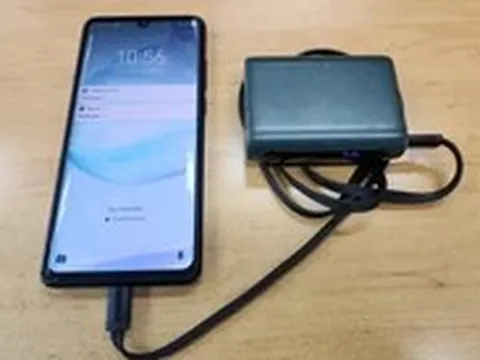 Vietnam Airlines cấm sử dụng pin sạc dự phòng lithium trên máy bay