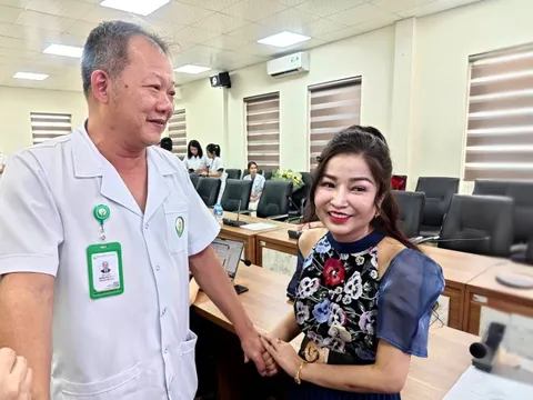 Người được ghép cả tim và phổi đầu tiên tại Việt Nam: ‘Tôi như từ cõi chết trở về’