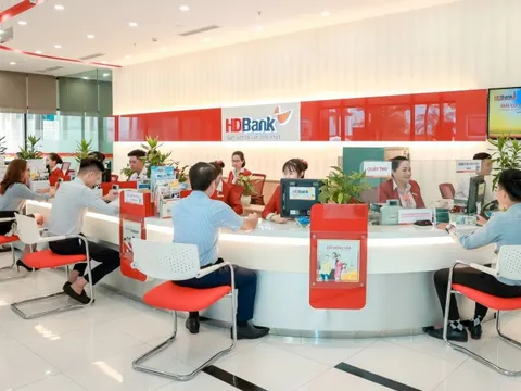 Phó Tổng Giám đốc HDBank muốn bán hơn 1 triệu cổ phiếu