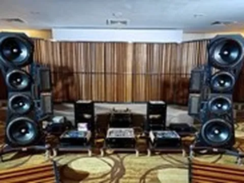 Cận cảnh dàn loa 23 tỉ đồng trình diễn tại triển lãm AVShow 2025