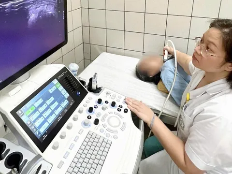 Tăng canxi máu có thể nguy hiểm đến tính mạng nhưng dễ nhầm lẫn với bệnh người già