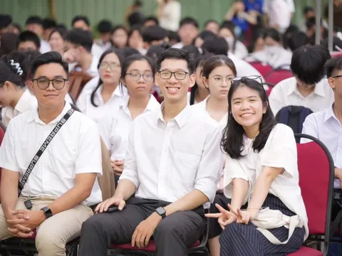 Gần 94.000 giảng viên đại học, đội ngũ tiến sĩ và giáo sư tăng mạnh