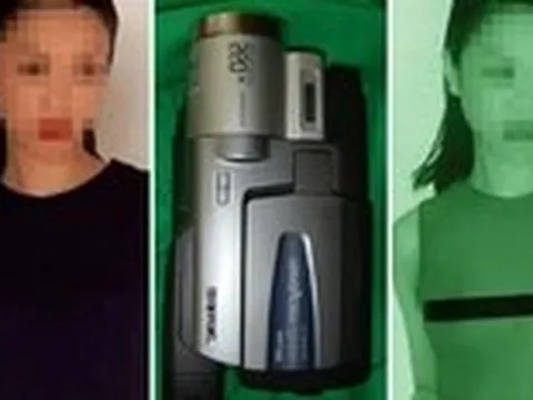 Máy quay phim thập niên 1990 của Sony có thật sự nhìn xuyên qua quần áo?