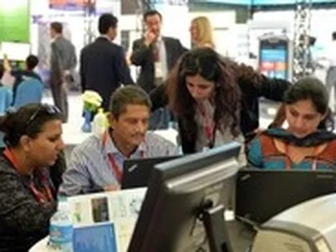 Ngành công nghệ Ấn Độ chao đảo trước tin Mỹ áp phí 100.000 USD cho visa H-1B