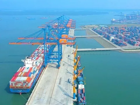 Việt Nam sẽ có khu cảng lớn hơn cảng Singapore, lợi thế "không quốc gia nào có được"