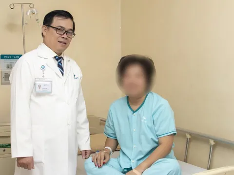 Bụng to bất thường vì khối u 12cm, cảnh báo 20% phụ nữ độ tuổi sinh sản mắc phải