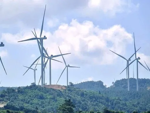 Xây dựng Quảng Trị trở thành cực tăng trưởng mới, là trung tâm năng lượng, logistics và du lịch đặc sắc