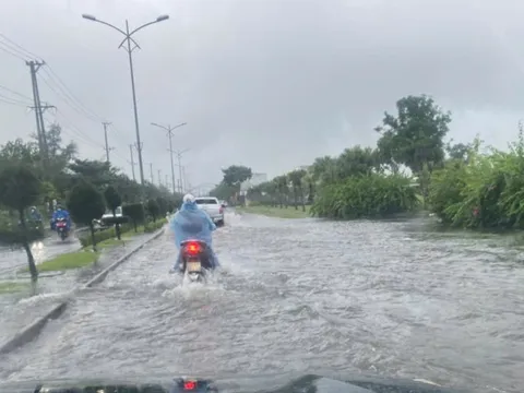 Thanh Hóa cho học sinh nghỉ học tránh bão Bualoi; Đà Nẵng giao các trường tự quyết