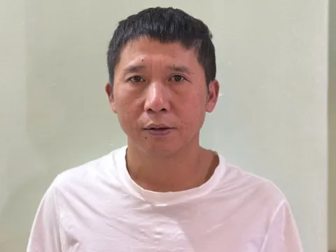 Bắt tội phạm truy nã cố ý giết người lẩn trốn ở Việt Nam