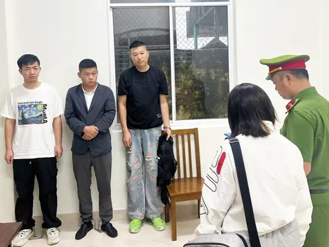 3 người Trung Quốc giam cầm đồng hương ở nhà nghỉ, đòi tiền nợ thua bạc