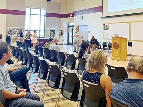 Không bắt phụ huynh đóng tiền, trường học Mỹ vẫn có quỹ 'rủng rỉnh' theo cách bất ngờ