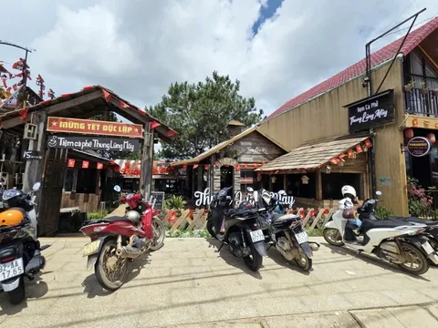 Dân kêu cứu vì đất của mình bị chính quyền 'bán' đấu giá cho người khác