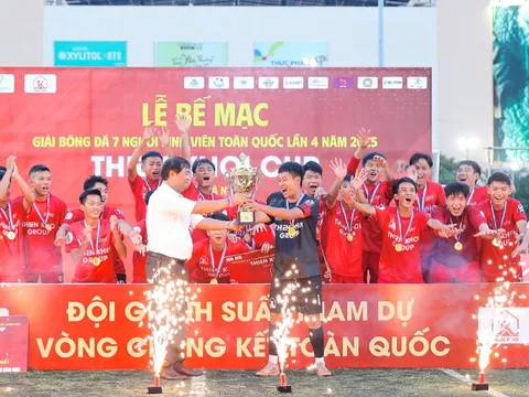 Đội bóng đá Đại học Duy Tân vô địch SV7 Thiên Khôi Cup khu vực Đà Nẵng 2025