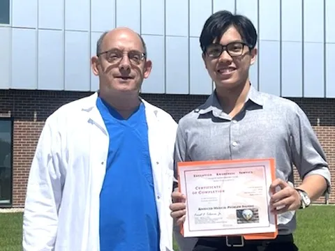 Trường đại học Y khoa Phạm Ngọc Thạch lên tiếng vụ thí sinh 24 tuổi trúng tuyển tiến sĩ