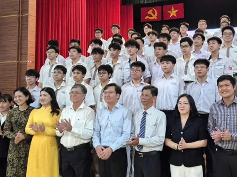 Nhiều học sinh trường 'thường' của TP.HCM vào đội tuyển học sinh giỏi quốc gia