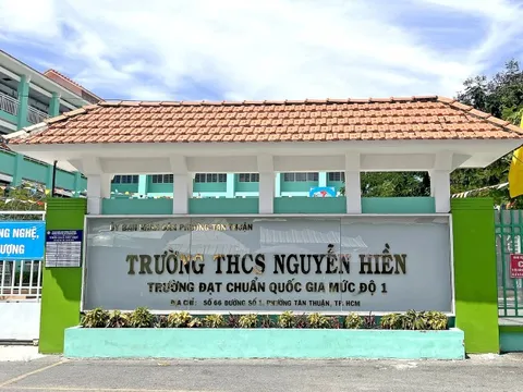 Phụ huynh bức xúc mức đóng quỹ 1 triệu đồng mua máy lạnh, tivi, nhà trường nói gì?