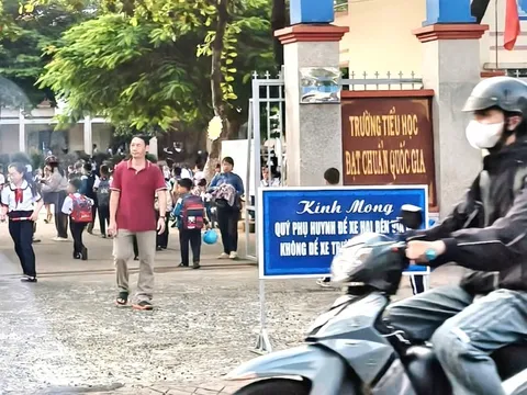 Hàng ngàn tiết dạy thêm giờ của giáo viên bị 'treo' suốt 3 năm