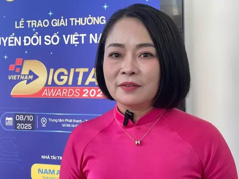 Hiệu trưởng trường mầm non miền núi làm chatbot hỗ trợ giáo viên chuyển đổi số