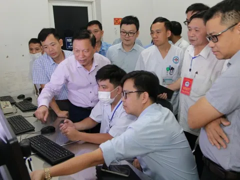 BỆNH ÁN ĐIỆN TỬ: Vì sao chậm và làm sao đẩy nhanh?