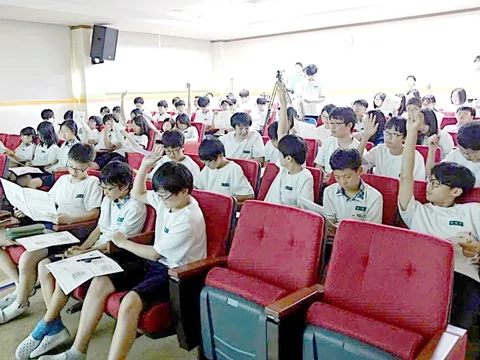 Định hướng nghề nghiệp sao để học sinh Việt không còn loay hoay chọn ngành?