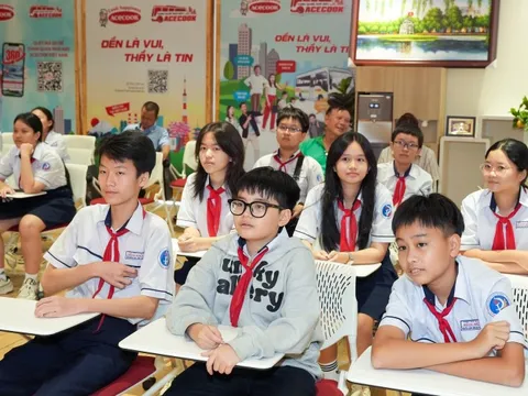 Trải nghiệm thực tế nhà máy Acecook: vừa học vừa chơi