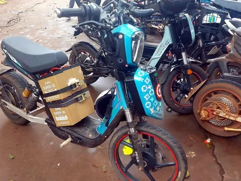 Học sinh đua nhau độ chế xe đạp điện, nguy cơ tai nạn nghiêm trọng