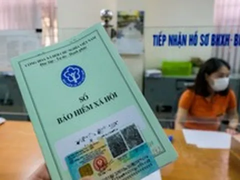 Trước đóng BHXH bắt buộc, giờ đóng tự nguyện, lương hưu được tính thế nào?