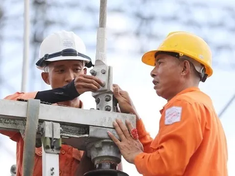 Áp dụng giá điện 2 thành phần: Ai hưởng lợi?