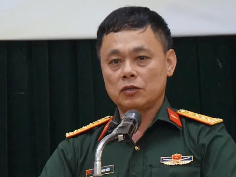 Mong có những ‘Mưa đỏ’ của thời bình