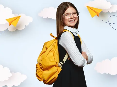 Nửa thế kỷ theo trẻ đến trường