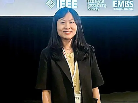 Rẽ từ kinh tế qua kỹ thuật, cô gái Việt giành học bổng tiến sĩ AI toàn phần ở Mỹ