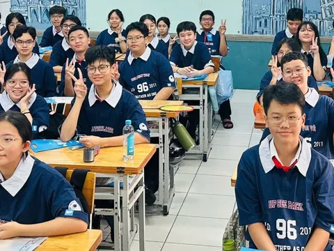 Tuyển sinh lớp 10 ở TP.HCM: Sẽ công bố đề minh họa cuối tháng 10