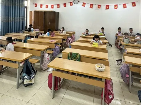 Vụ bếp ăn bán trú phát hiện trứng cút bốc mùi: Gần 200 học sinh nghỉ học, địa phương tìm phương án