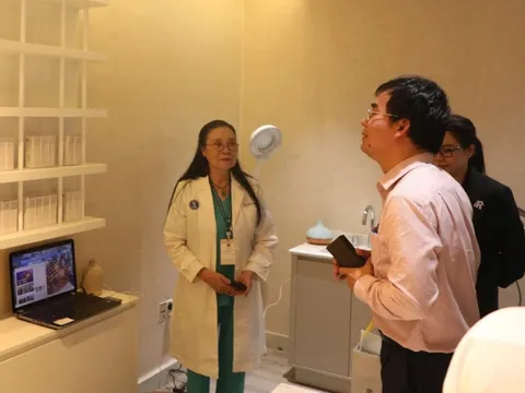 Trường đại học mở phòng tư vấn sức khỏe tâm thần cho sinh viên và chăm sóc da cho nhân viên nữ