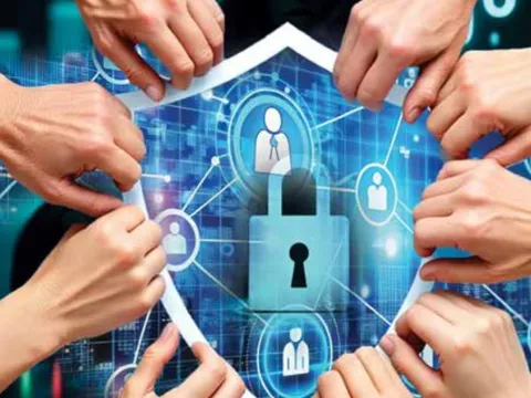 Cấp bách bảo vệ an toàn trẻ em trên không gian mạng