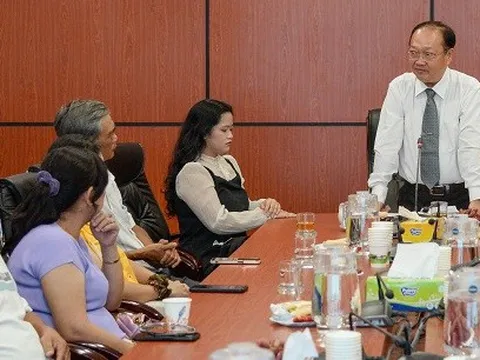 Đại học Tài chính - Marketing tuyển sinh viên tốt nghiệp thủ khoa làm giảng viên