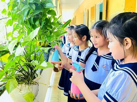 ‘Mỗi trường học phải là khu vườn xanh’