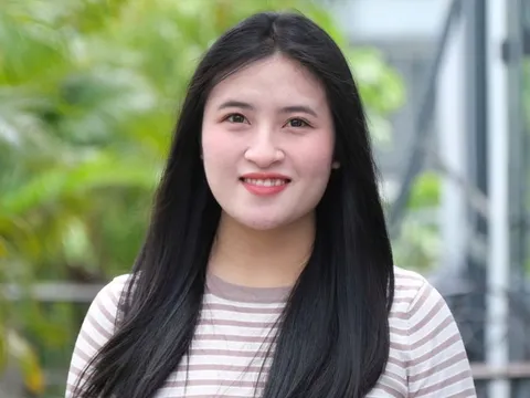 'Ăn ngủ' cùng 13 đồ án, cô gái ngành nước tốt nghiệp thủ khoa Trường đại học Xây dựng