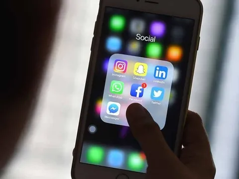 Chấn chỉnh phát ngôn 'phiến diện, gây hiểu lầm' về văn học, nghệ thuật trên mạng xã hội