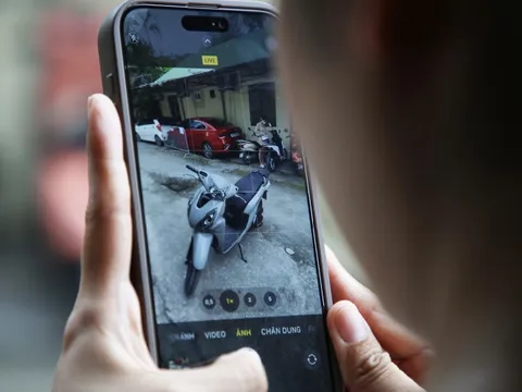 Đã bán xe nhưng chưa sang tên: Chủ cũ cần làm gì để tránh liên lụy 'phạt nguội'?