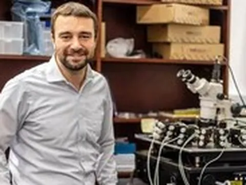 Mỹ phát triển máy tính mô phỏng não người: Học như người thật, ít tốn năng lượng hơn AI