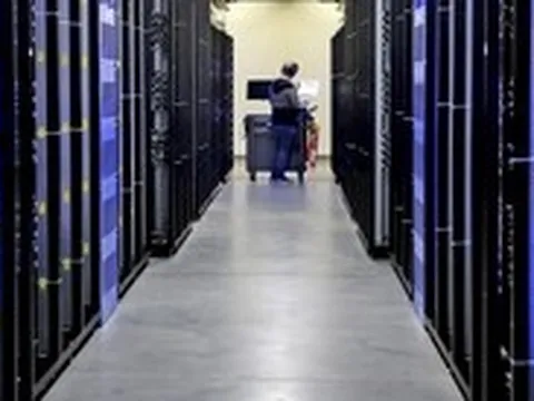 Google tính đưa trung tâm dữ liệu AI ra không gian