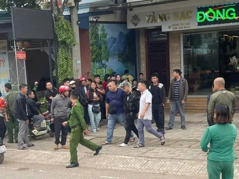 Cướp tiệm vàng ở Thái Nguyên bị người dân vây bắt