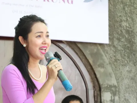 Học trò của cố nhạc sĩ Thế Hiển lần đầu hát Nhánh lan rừng