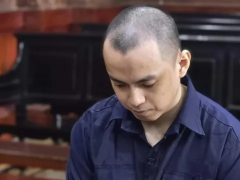 Nhân viên ngân hàng làm khống giấy nhận nợ, rút 5 tỉ của khách hàng, lãnh 16 năm tù