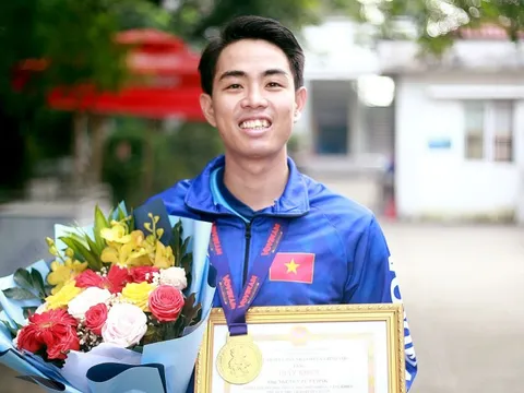 Từng mê game bỏ học, trở thành thầy giáo đoạt HCV Vovinam thế giới truyền cảm hứng cho học trò