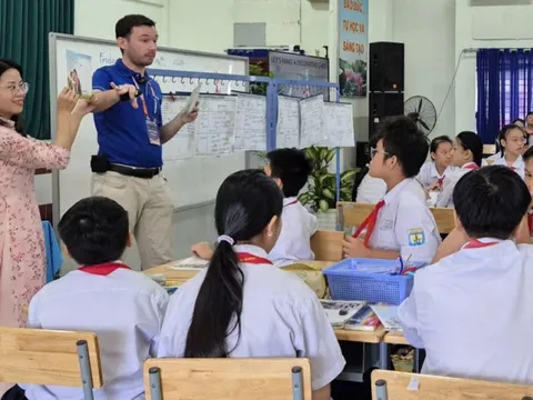 Tiết học mở, mời phụ huynh đến dự ở Trường THCS Ngô Tất Tố, TP.HCM