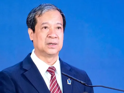 Bộ trưởng Nguyễn Kim Sơn: Nhà giáo cần làm sao cho xứng sự phó thác, kỳ vọng của xã hội