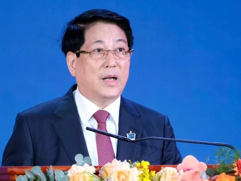 Chủ tịch nước Lương Cường giao tám nhiệm vụ cho ngành giáo dục